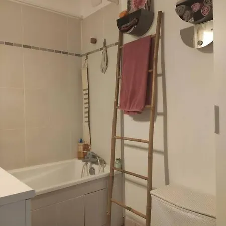 Apartment Ideal Jo - - Les Parisiennes *